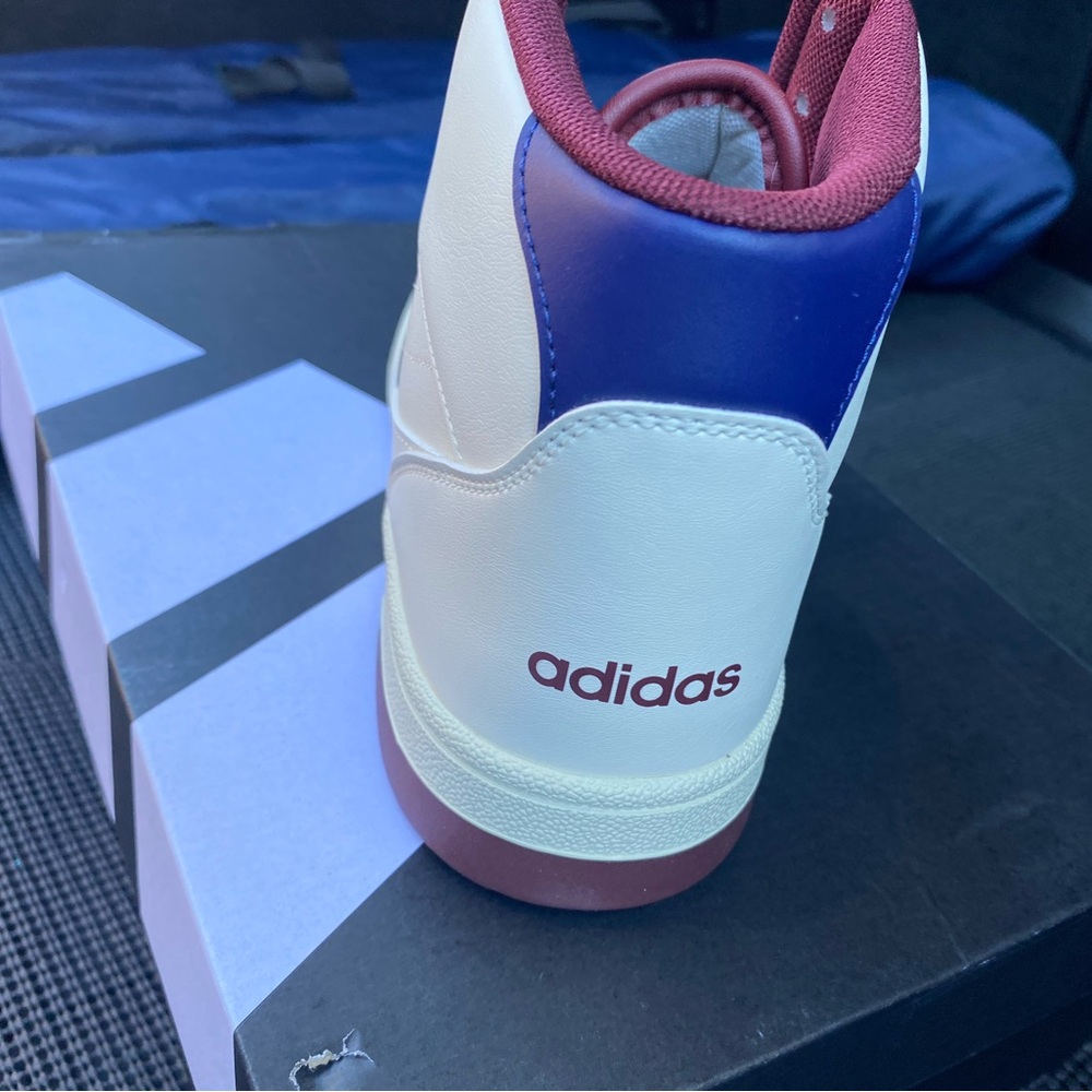 Retro Adidas High-Top Sneakers - White, Red, and Blue - Picture 4 of 5